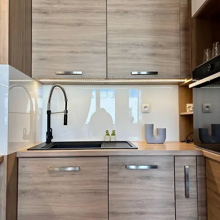 Comfort Wola Two-room