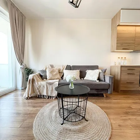 Comfort Wola Two-room